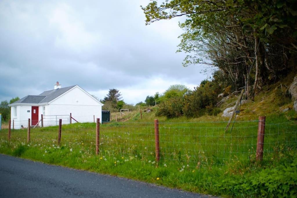 Mary Jane'S Cottage, Lettermacaward Doochary Extérieur photo